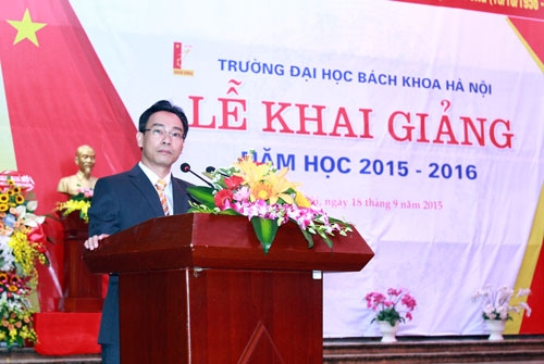 Trường ĐH Bách khoa Hà Nội khai giảng năm học mới